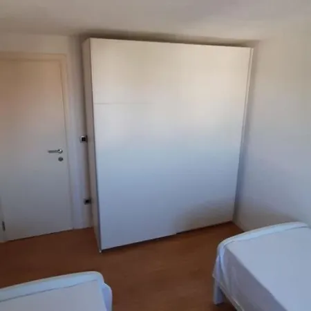 Apartment Louis - 250m To The