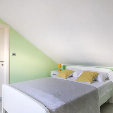 Louis Apartman Supetar