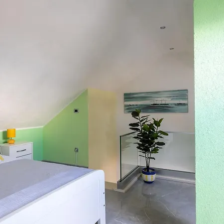Apartment Louis - 250m To The